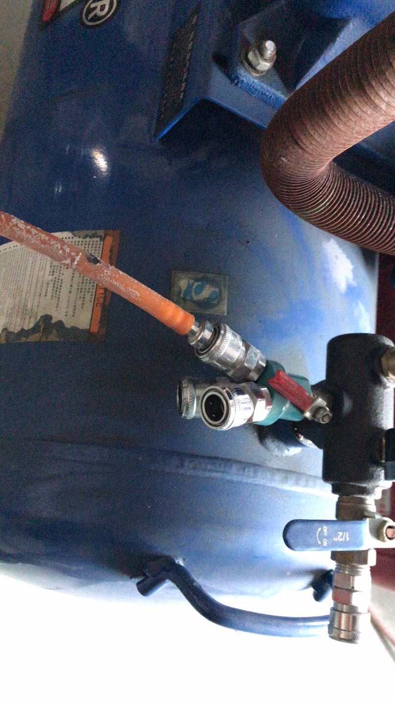 大连理工大学3D打印实验室使用我公司气动防爆吸尘器